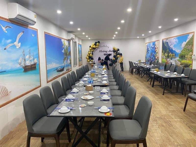 NHÀ HÀNG HẢI SẢN QUỲNH LƯU QUÁN