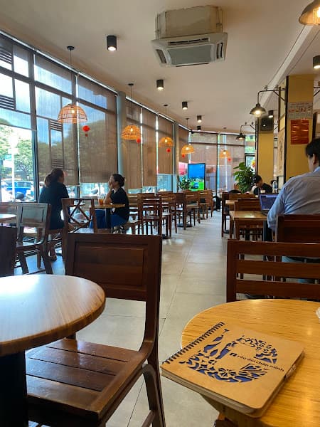 Hình ảnh Highlands - 5