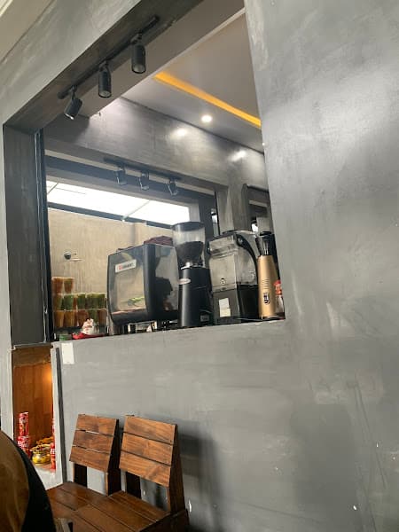 Hình ảnh Đ KOHI Cafe - 2