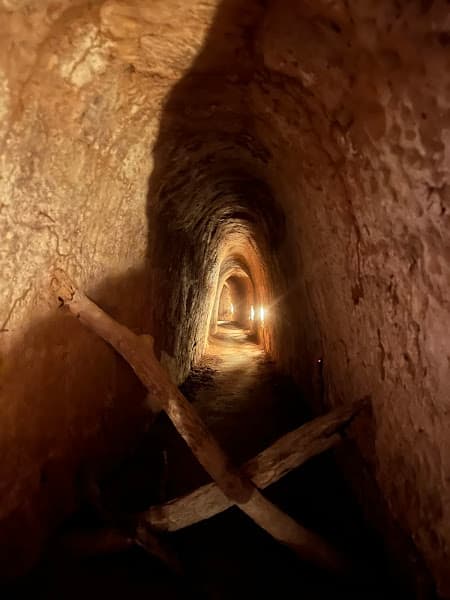 Ảnh bìa Địa Đạo Củ Chi - Bến Dược