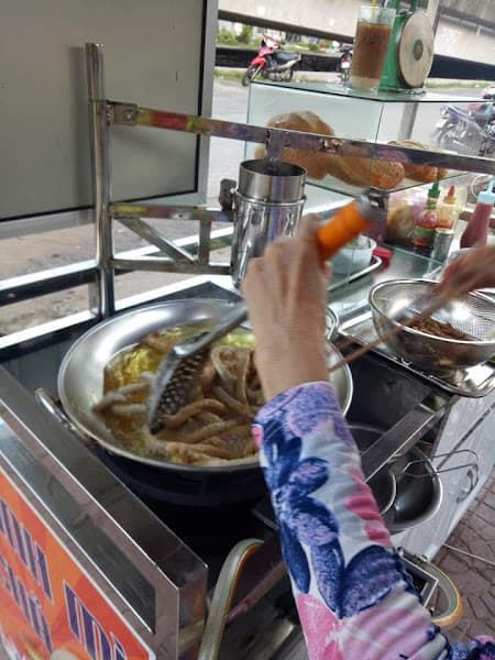 Hình ảnh Bánh Mì Chả Cá Nóng Thảo Linh - 5