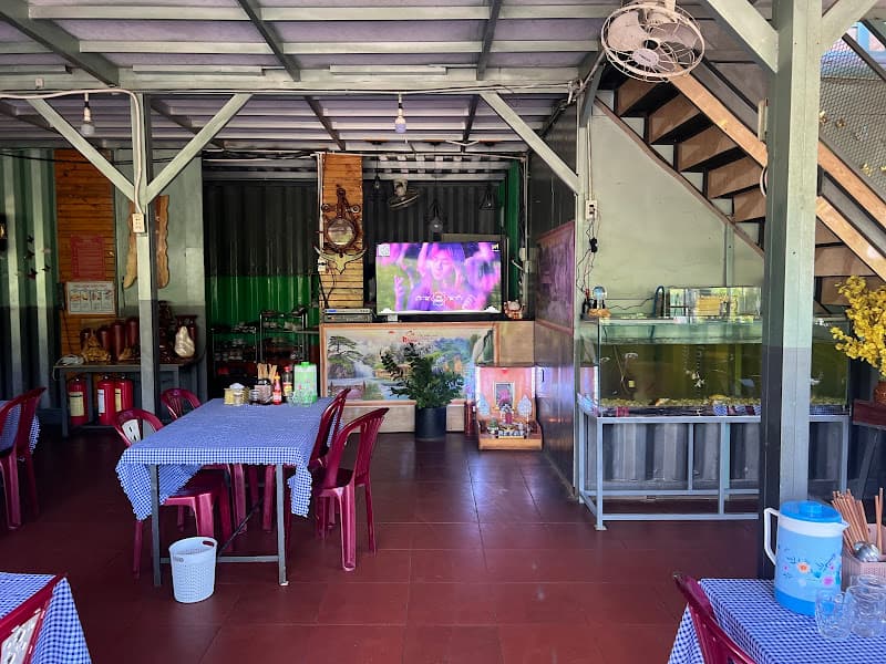 Quán ăn gia đình Tâm Phúc