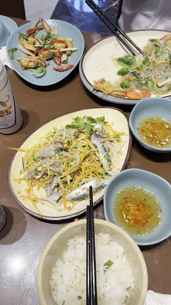 Hình ảnh Mái Chèo - Vietnamese Restaurant & Vegetarian Food - 2