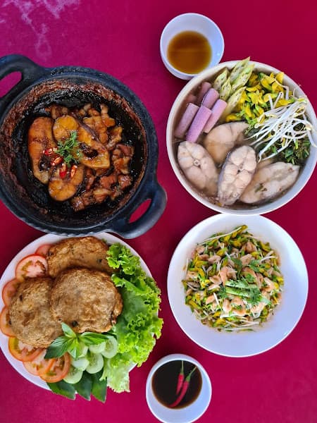 Hình ảnh Quán Cơm Hai Thuế - 4