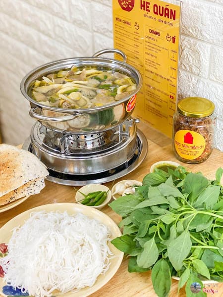 Hình ảnh HẸ QUÁN - Bánh canh hẹ _ Bánh bèo nóng Phú Yên - 7