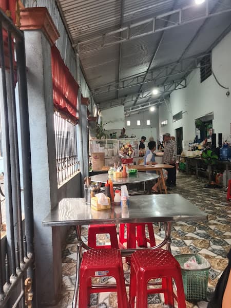 Ảnh bìa Bún Bò Bà Chúc