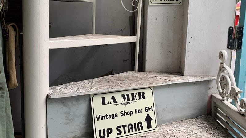 Hình ảnh LA MER VINTAGE 2HAND HUẾ - 5