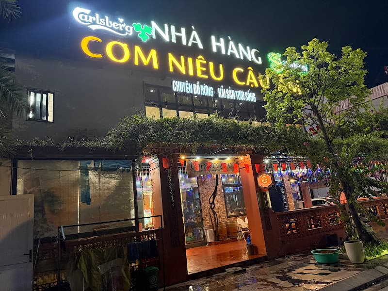 Ảnh bìa Cơm Niêu Cậu Ấm