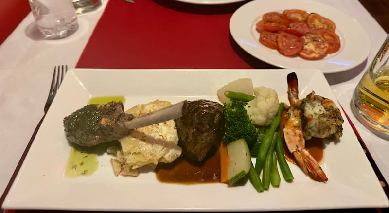 Hình ảnh Red Sky Steakhouse - 2