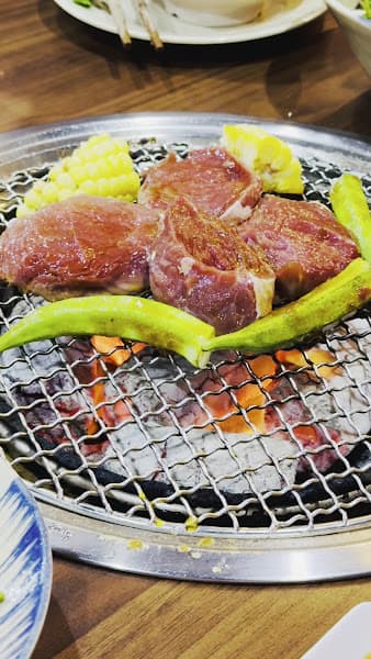 Hình ảnh Lẩu Bò Nhà Gỗ - 4