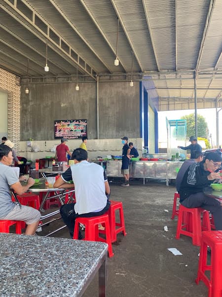 Hình ảnh Quán Cơm 115 Ửng Chệ Kín - 3