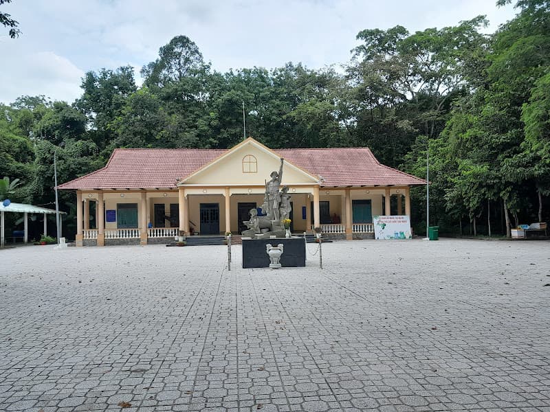 Ảnh bìa Khu di tích lịch sử Địa đạo Lợi Thuận