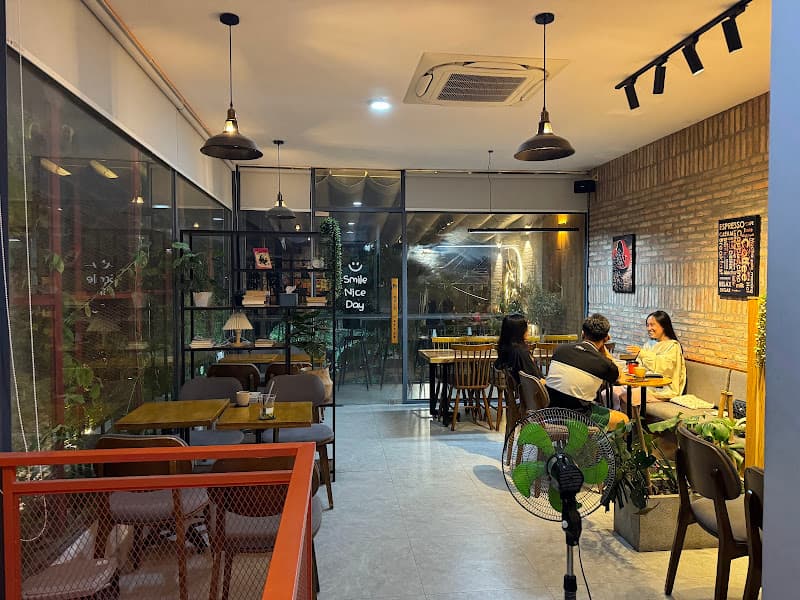 Hình ảnh NaiD Coffee - 2