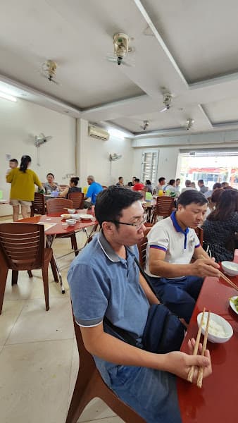 Hình ảnh Quán cơm Hà Trang 2 - 4