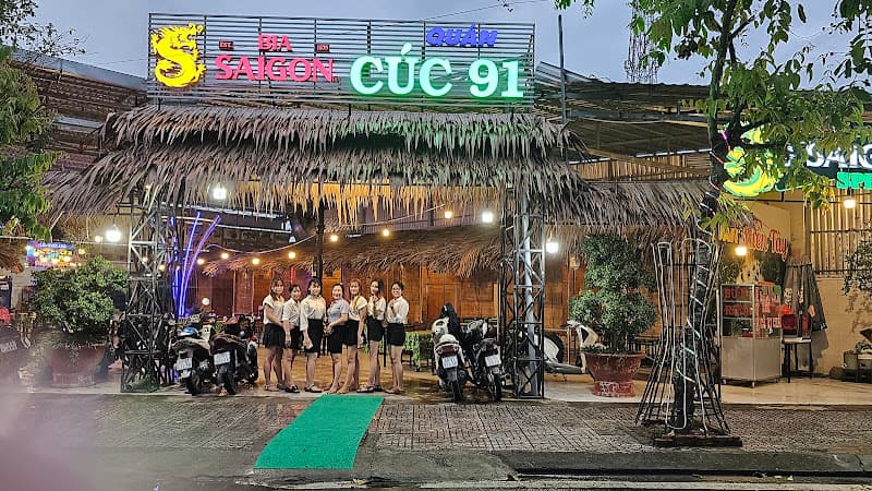 Quán Ăn Gia đình Cúc 91