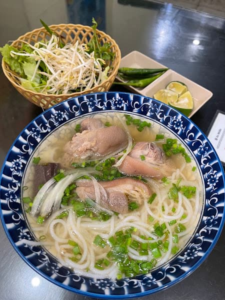 Hình ảnh Bún bò Chum - 2