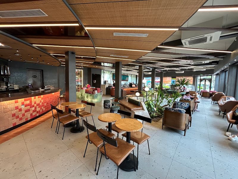 Hình ảnh Highlands Coffee Nguyen Van Thoai - Da Nang City - 2