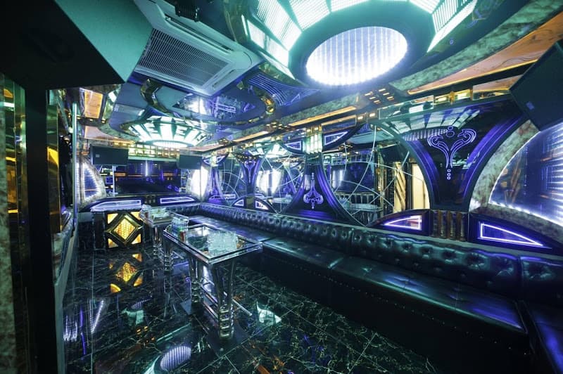 Hình ảnh ROYAL KARAOKE - 8