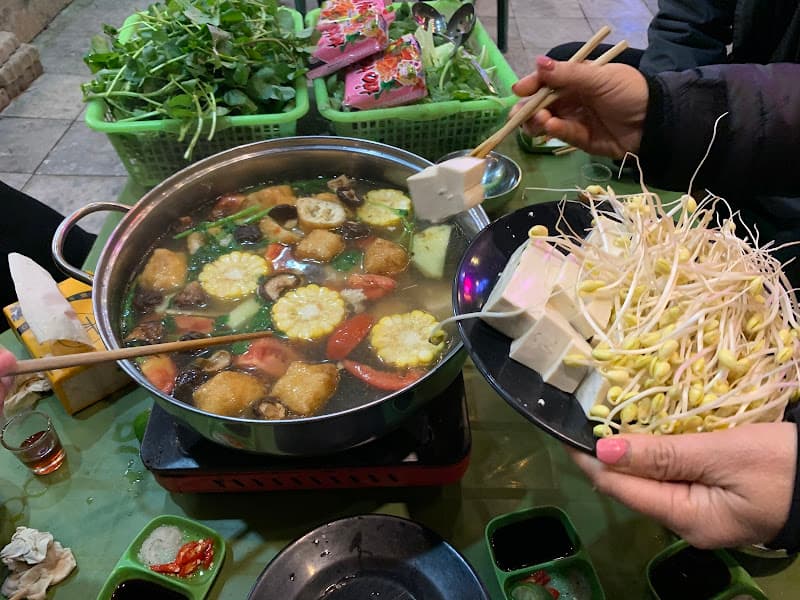 Nhất Lẩu
