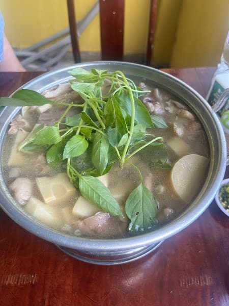 Hình ảnh Lẩu là gà lá é Tao Ngộ-chi nhánh Đức Trọng - 2