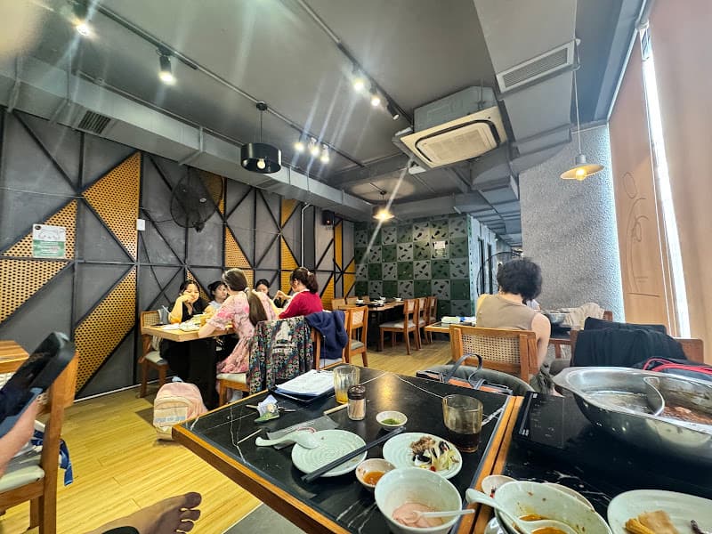 Hình ảnh Rakuen Hotpot - 2