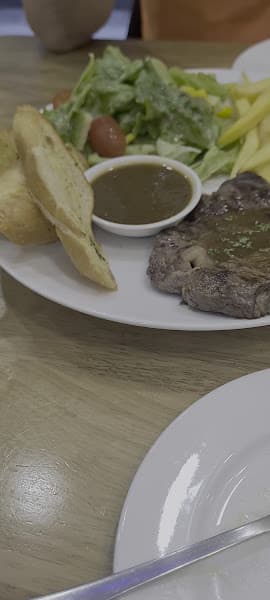 Hình ảnh Nhà hàng nhỏ “le petit resto” - 3