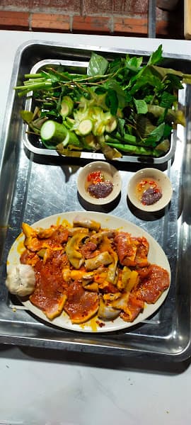 Hình ảnh Quán ăn gia đình Bò Tơ Út Tâm - 3