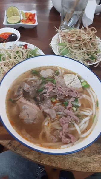 Hình ảnh Bún bò Huế 30k - Gió Coffee & Tea - 3