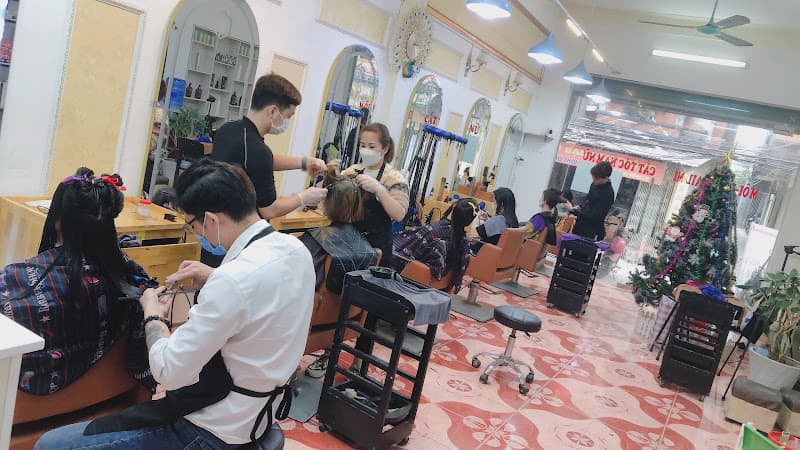 Hình ảnh Salon Huynh Nguyễn Bắc Ninh - 3