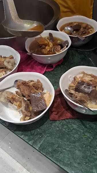 Hình ảnh Bún bò Huế O Năm - 4