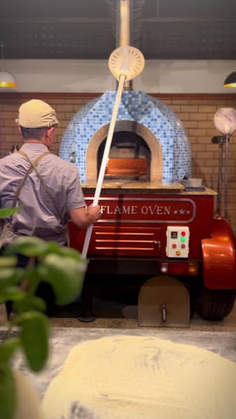 Hình ảnh Bi's Flame Pizza - 3