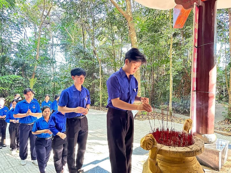 Hình ảnh Di tích lịch sử Năm Trại - 3