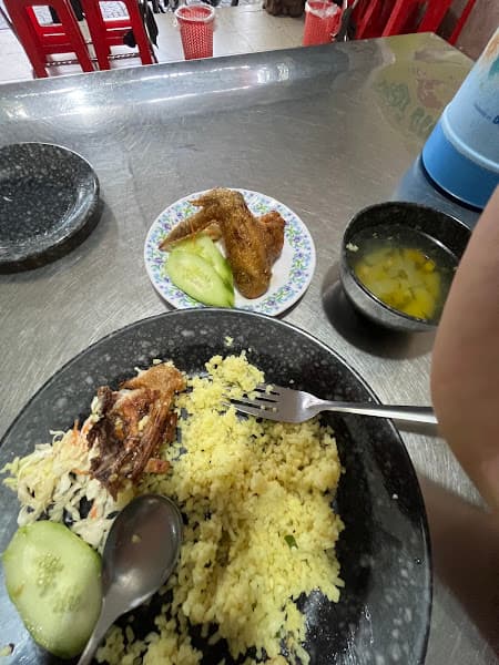 Hình ảnh Quán Cơm Gà Xối Mỡ An An - 4