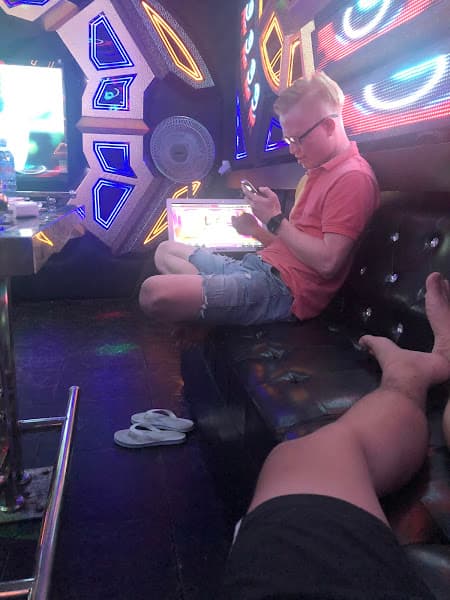 Hình ảnh Quán Karaoke Miền - 2