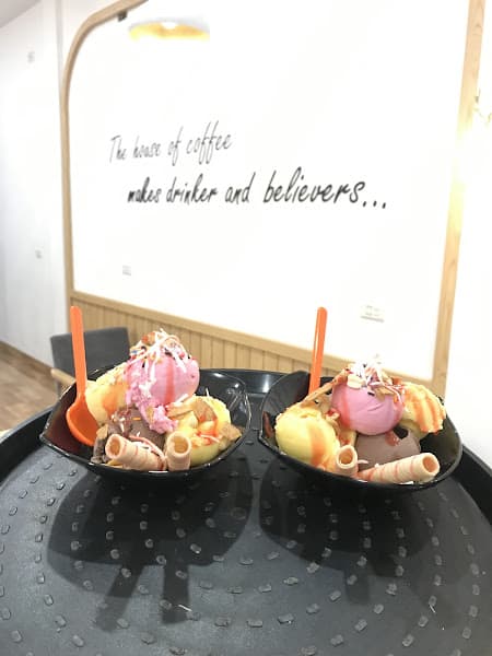 Hình ảnh Queen Tea & coffee Bình Phú - 7