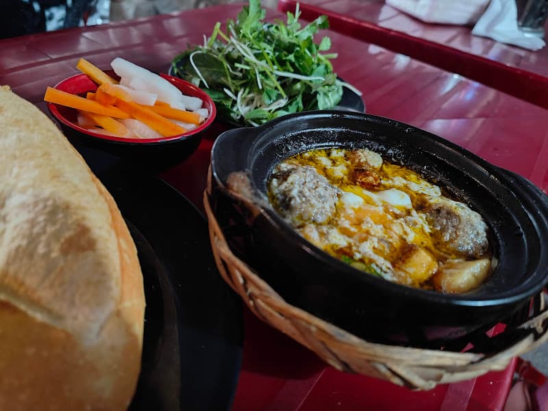 Bánh mì xíu mại ĐÊM