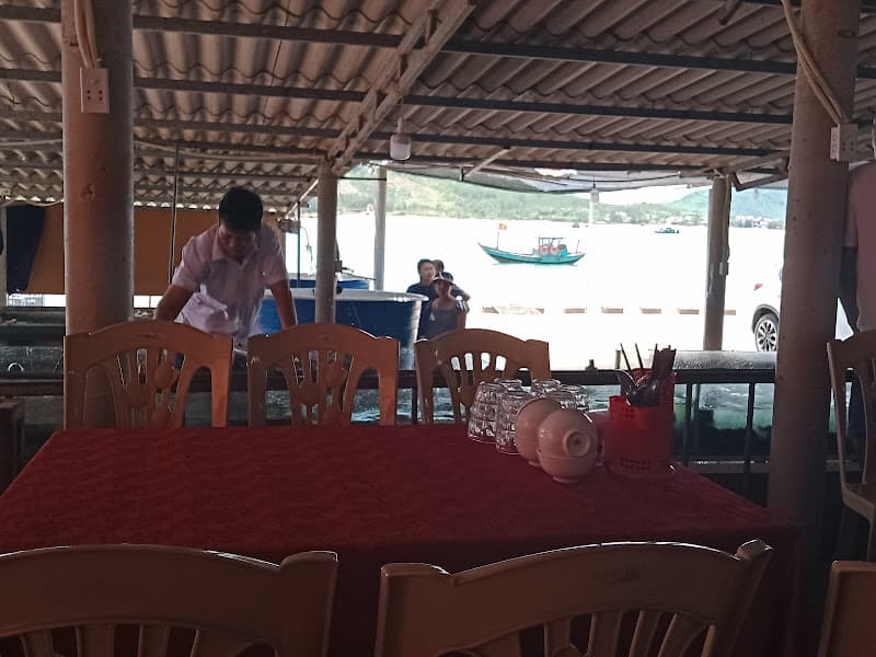 Hình ảnh Nhà Hàng Sơn Thủy Thiên Cầm - 4