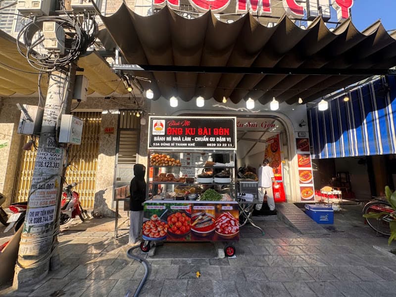 Ảnh bìa Bánh Mì Ông Ku Sài Gòn (1)