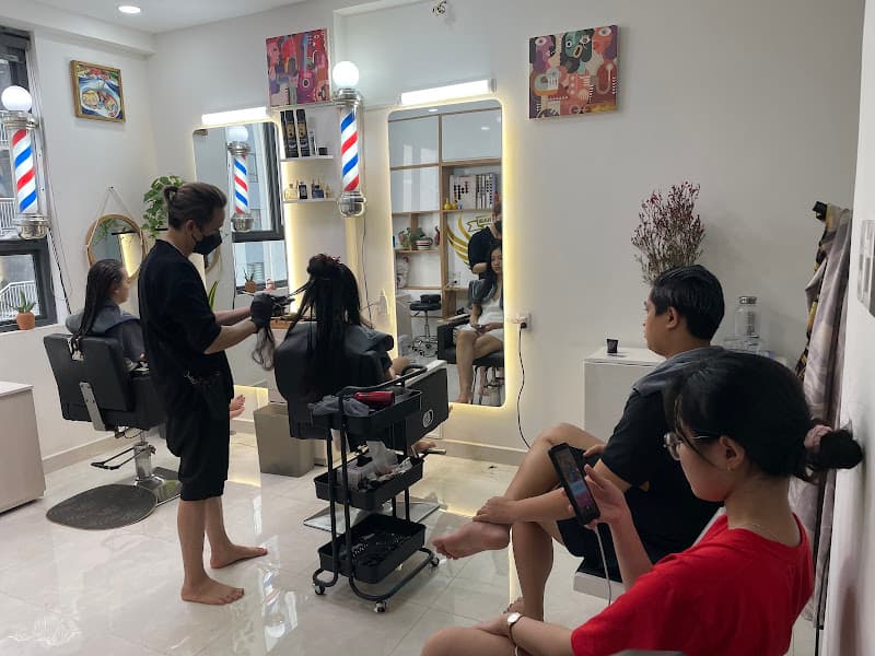 Hình ảnh SƠN HOME HAIR - 2