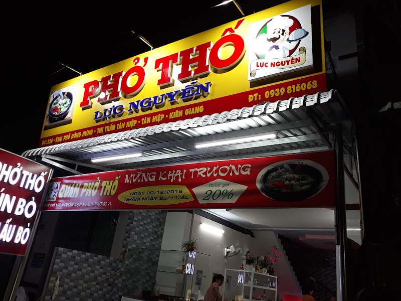 Ảnh bìa BÚN BÒ THỐ (Lực Nguyễn)