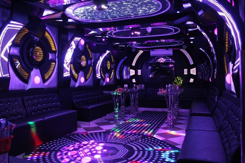 Ảnh bìa Karaoke LUXURY Club