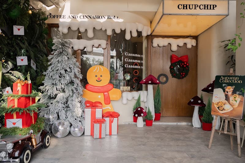 Hình ảnh CHUPCHIP COFFEE & CINNAMON ROLLS - 4