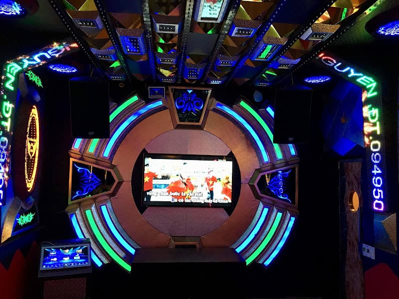 Karaoke Đại Phong