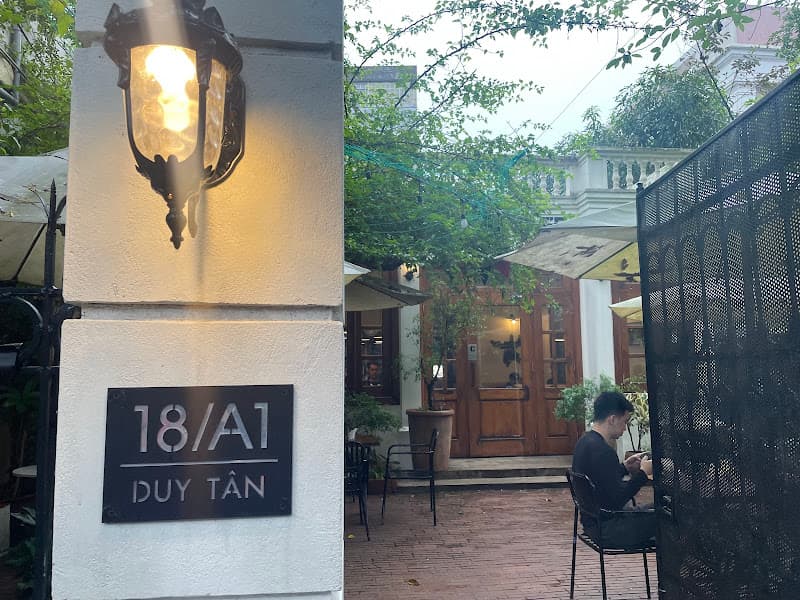 Feribe Cafe & Bistro