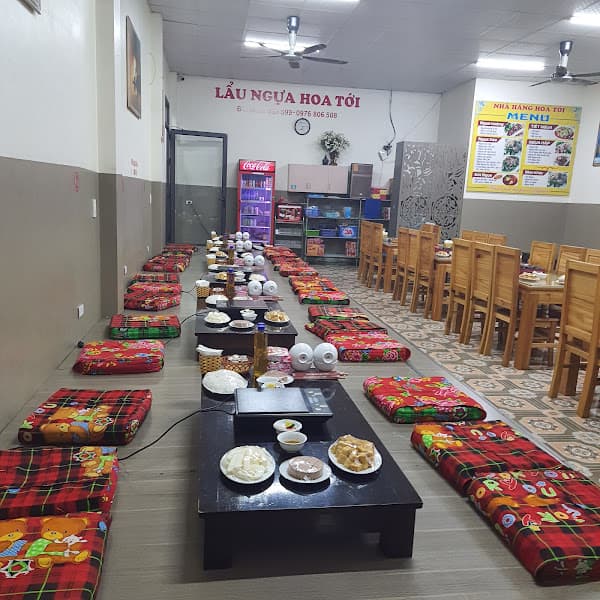 Hình ảnh Nhà hàng Hoa Tới - Ngựa Đủ Món - 3