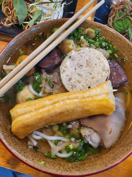 Hình ảnh BÚN BÒ HUẾ NGỰ UYỂN - 5