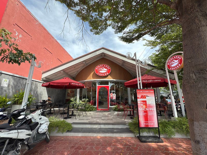 Ảnh bìa Highlands Coffee - Võ Văn Kiệt