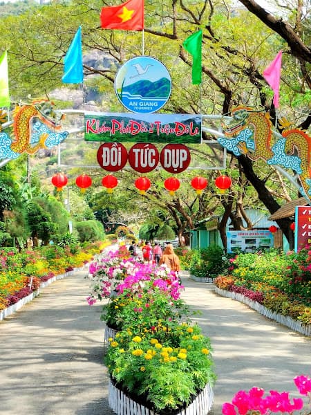 Ảnh bìa Khu du lịch Đồi Tức Dụp