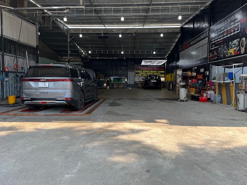 Hình ảnh TRUNG TÂM CHĂM SÓC XE PHƯƠNG THANH AUTO - 2