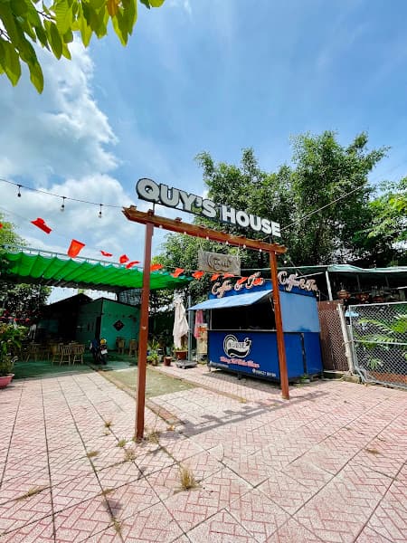 Hình ảnh Quý's Coffee House - 2